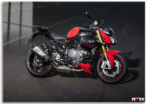 Kırmızı Agresif: BMW S 1000 R