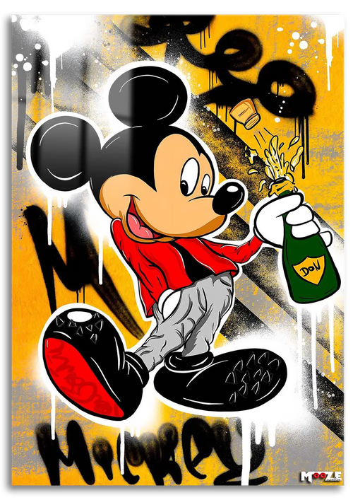 Kutlama: Mickey Şampanya