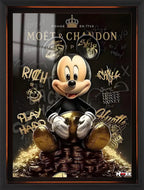 Lüksün Simgesi: Altın Mickey