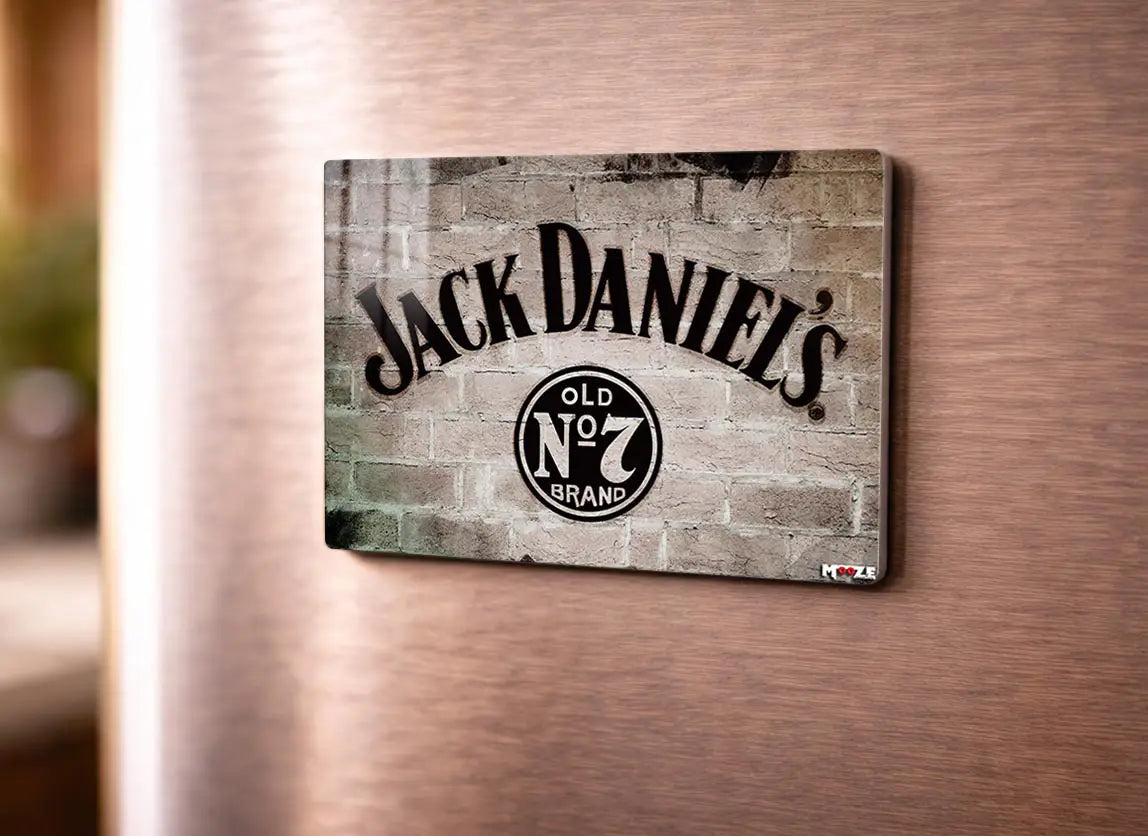 Old No.7: Duvar Sanatı Magnet